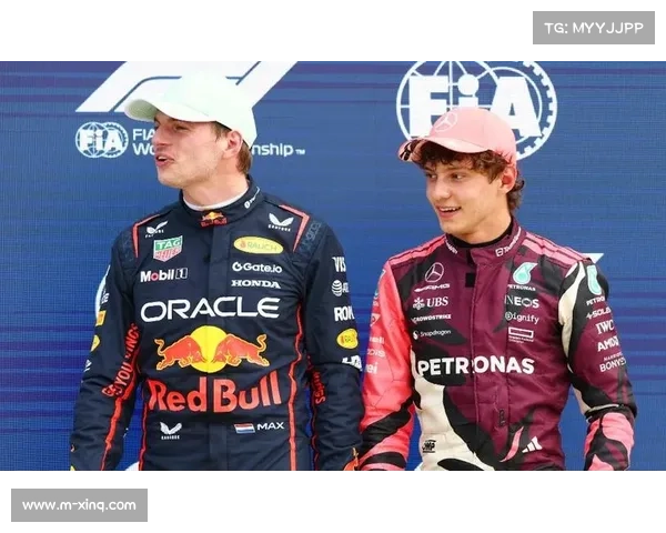 诺里斯最后一圈超越安东内利，卡塔尔站多追回2个关键积分